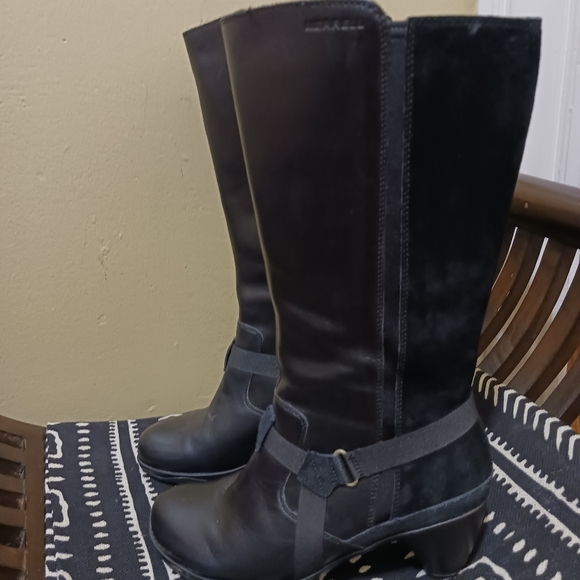 Merrell Evera Amp Black Boots High Mid Calf Leather Zip Womens Size 8 - Picture 6 of 6